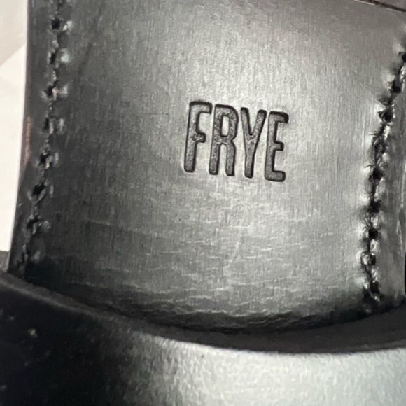 New Frye Veronica Flex Harness Short Boots Size 9 - Picture 6 of 7